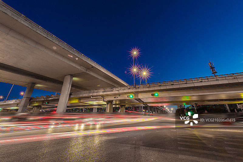 立交桥 城市公路 光线 光绘，汽车广告背景图片素材