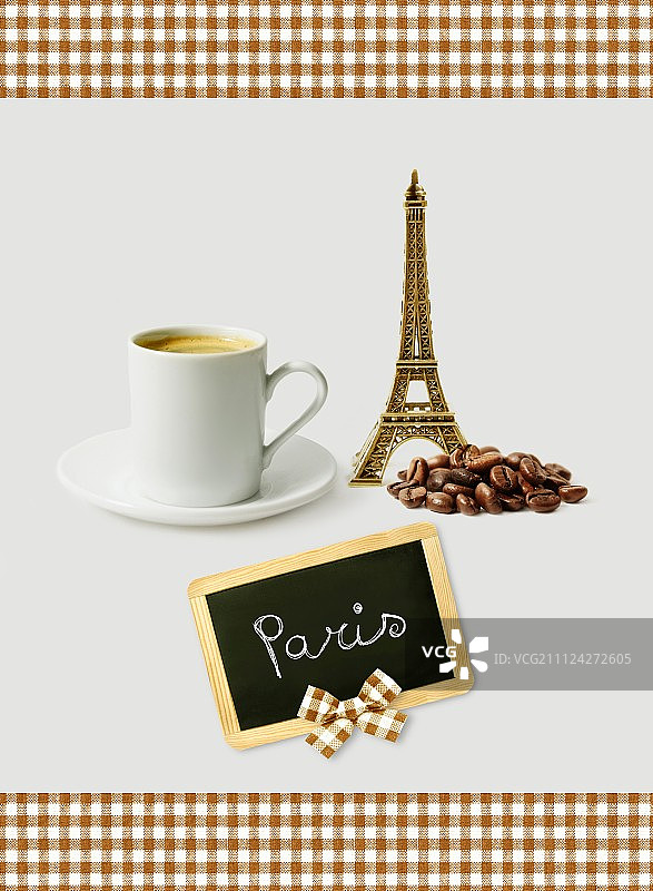 在巴黎品尝浓咖啡图片素材