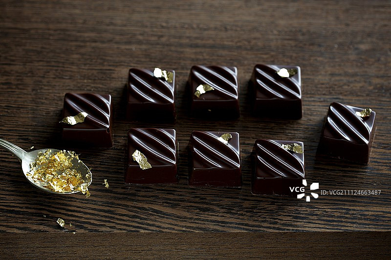 百里香做的巧克力块图片素材