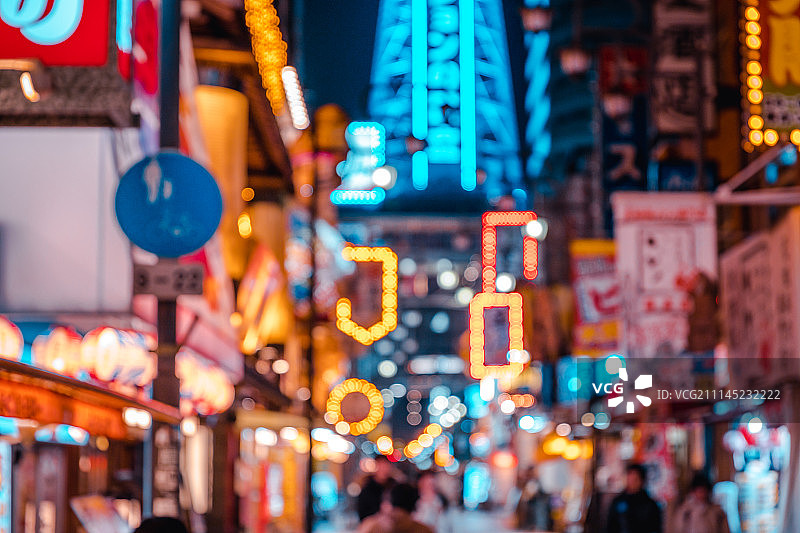 日本大阪街头虚化背景图片素材