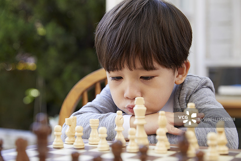 儿童，男孩，国际象棋图片素材