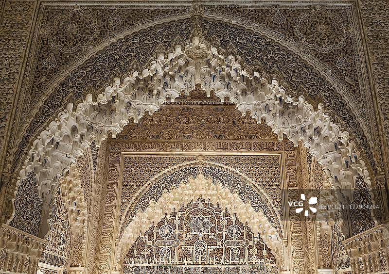两姐妹厅的摩尔式装饰，阿尔罕布拉宫，格拉纳达，格拉纳达省，西班牙，欧洲图片素材