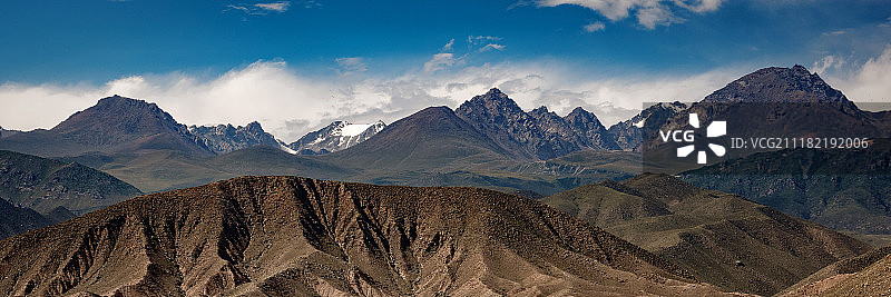 吉尔吉斯斯坦山脉图片素材