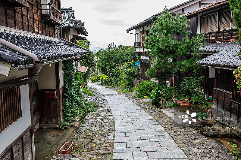 日本马笼宿乡间道路日式古建筑图片素材