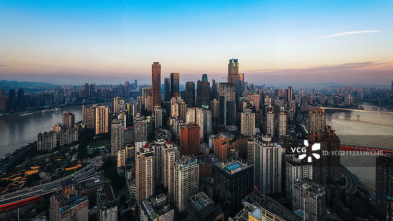 航拍重庆市渝中半岛晚霞全景图图片素材