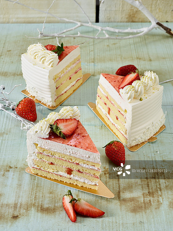 生日蛋糕和派对蛋糕图片素材