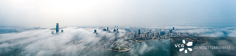 青岛城市平流雾图片素材