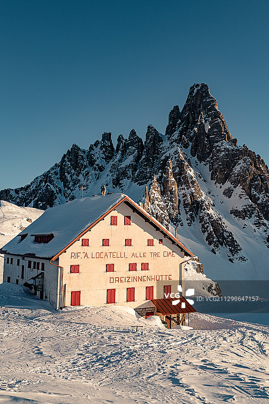 意大利Dolomites的Drei zinnen小屋图片素材