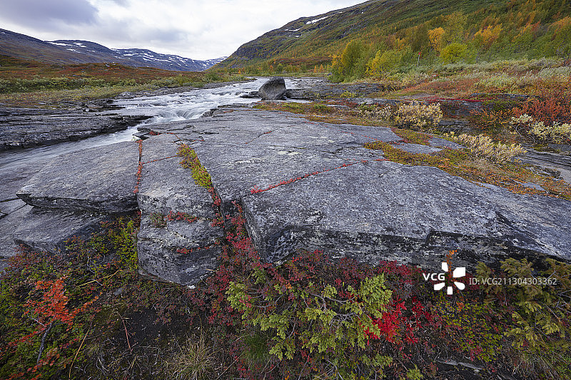 Kaarsajohka河，Kaarsavagge, Abisko国家公园，Norrbotten，拉普兰，瑞典图片素材