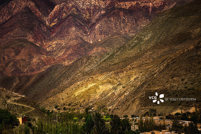 风景优美的山脉，Purmamarca,Jujuy，阿根廷图片素材