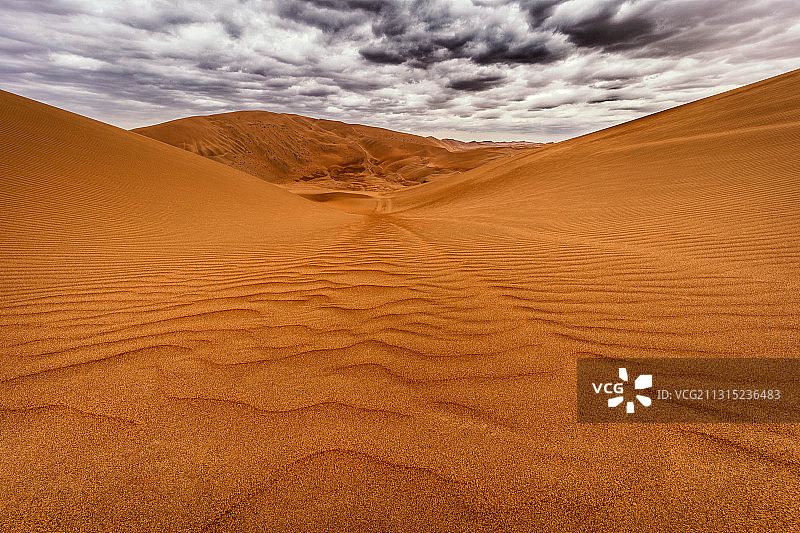 中国蒙古国际沙漠天空的风景图片素材