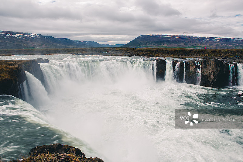冰岛，众神瀑布，阴天图片素材
