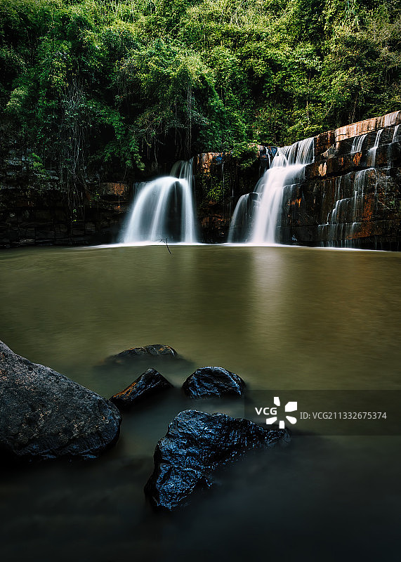 泰国考考的森林瀑布风景图片素材