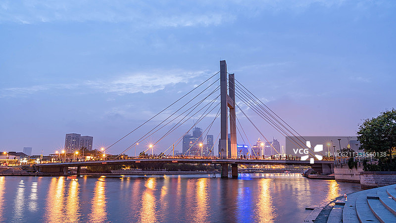 天津城市刘庄桥夜景风光图片素材