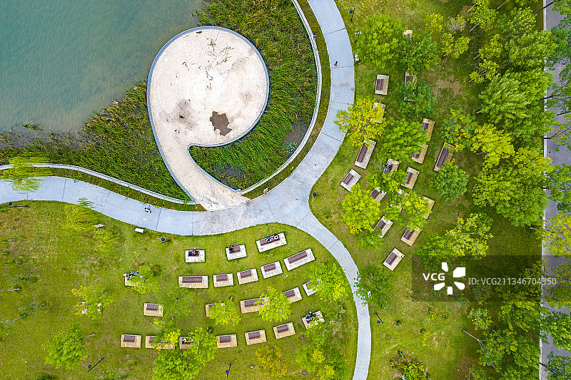 河南省郑州市象湖景区公园园林设计图片素材