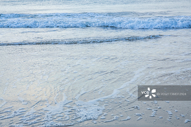三亚海滩，蓝天白云，图片素材