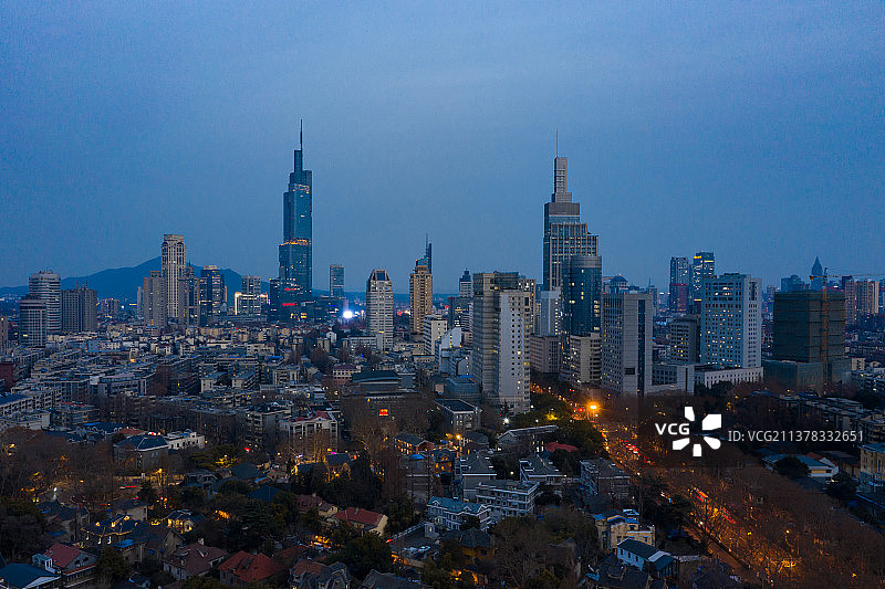 航拍南京现代城市风光夜景图片素材
