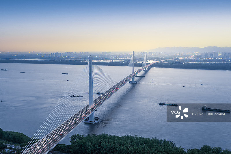 中国江苏南京江心洲长江大桥（长江五桥）航拍图片素材