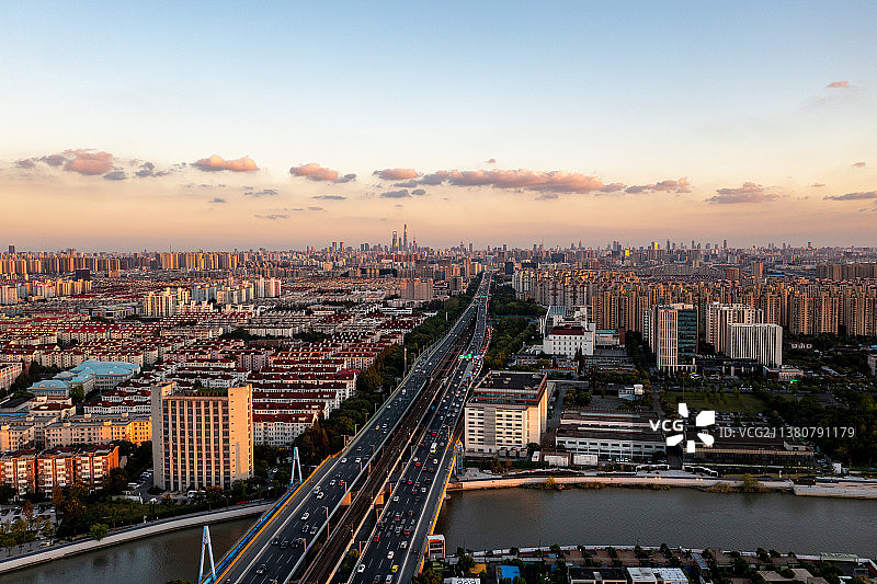 航拍上海南北高架图片素材