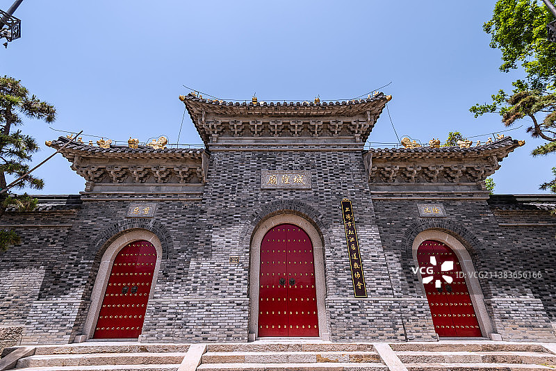 中国上海广富林文化遗址的广富林城隍庙图片素材