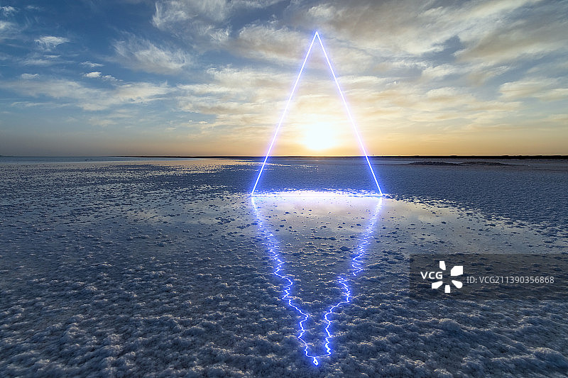 青海盐湖里发光的倒影，科技未来概念背景图图片素材