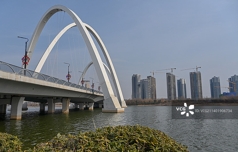 中国开封汴西湖东京大桥彩虹桥建筑图片素材