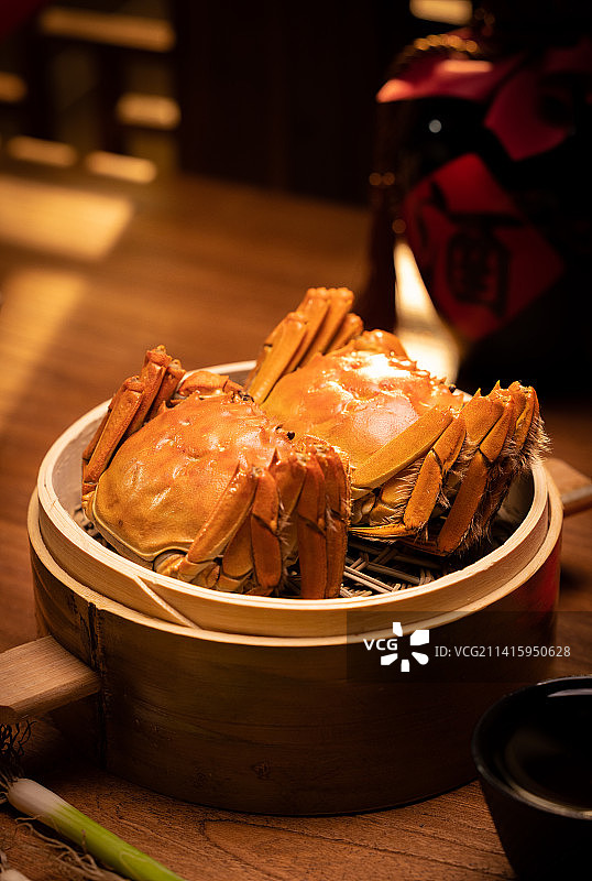 螃蟹蒸笼里的中秋节美食大闸蟹清蒸大闸蟹图片素材