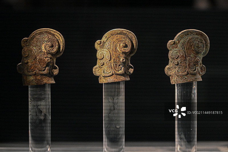 湖北省博物馆展出的青铜器文物图片素材