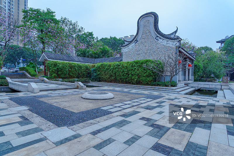 广州猎德城市公园传统中式岭南建筑镬耳屋图片素材