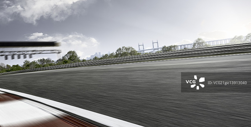 F1赛道运动模糊速度特效和信号灯图片素材