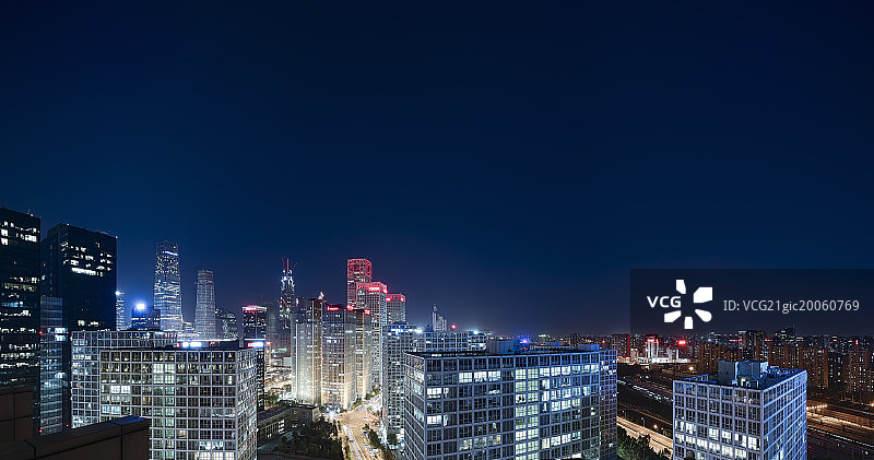 航拍北京CBD摩天大楼繁华夜景图片素材