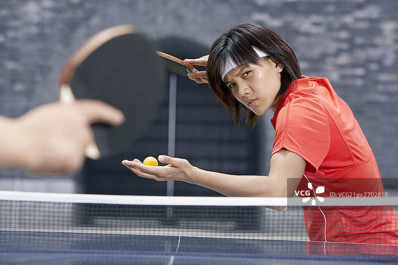 乒乓球运动员比赛图片素材