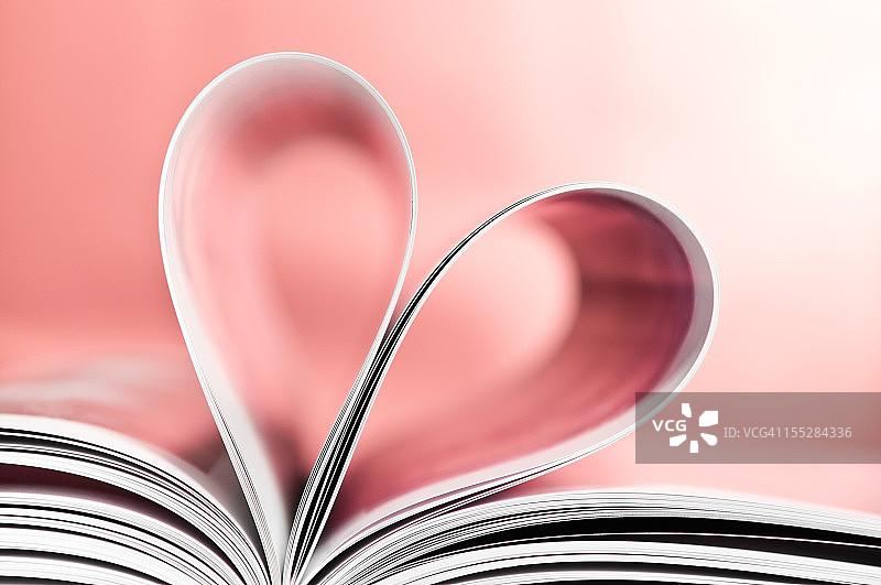 爱读了，心页孤立就粉红图片素材