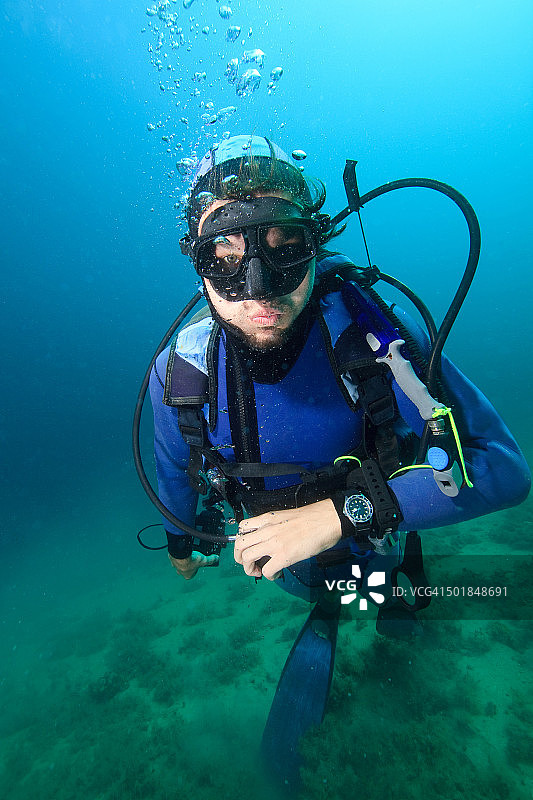 潜水，潜水员肖像，亚得里亚海，克罗地亚，欧洲图片素材