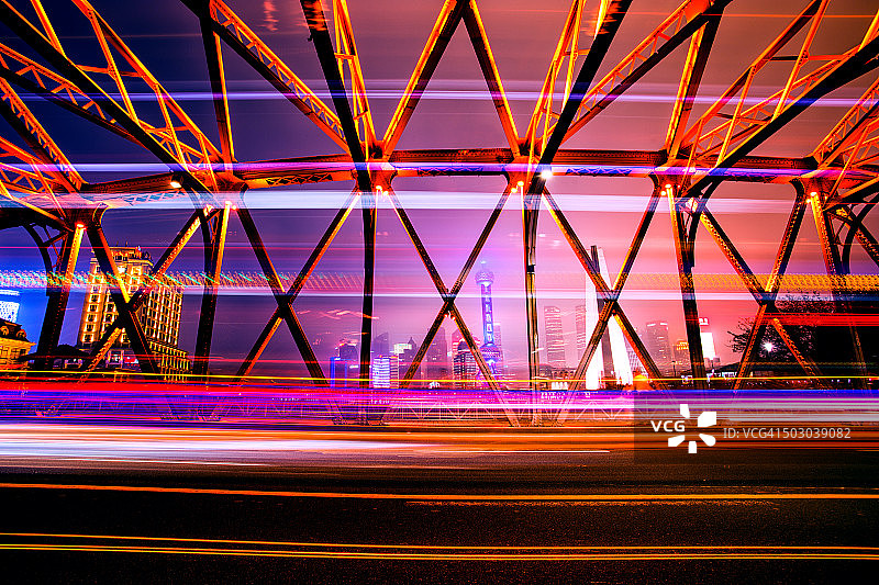 外白桥夜景，上海，中国图片素材