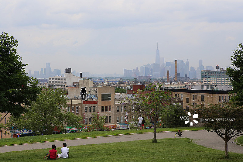 纽约日落公园俯瞰曼哈顿下城图片素材
