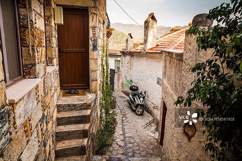 土耳其Marmaris老城美丽狭窄的街道图片素材