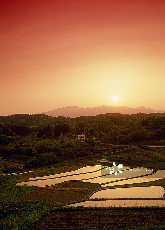 Adatara山和日落，二本松，福岛，日本图片素材