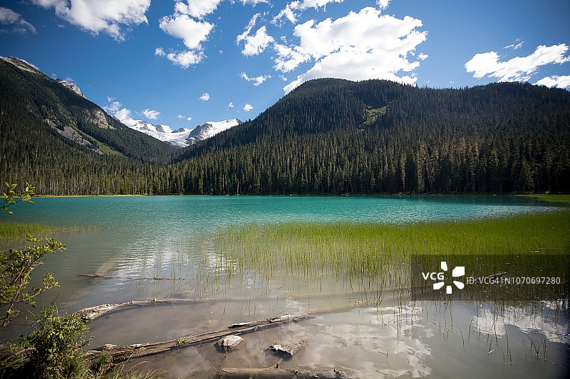 加拿大BC省的Joffre湖。图片素材