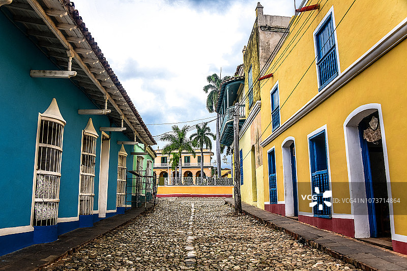 古巴特立尼达的小巷图片素材