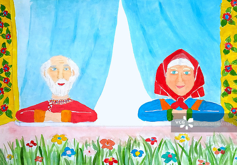 一个快乐和健康的祖父母的肖像，白发和明亮的衣服坐在窗外的房子里，象征着强大的家庭和爱，童话故事图片素材