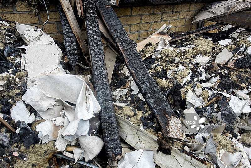 火灾破坏烧毁建筑保险图片素材