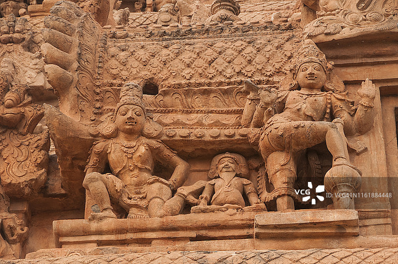 一个古老的印度雕塑，联合国教科文组织世界遗产，布里哈迪斯瓦尔寺庙，坦贾维尔，印度。图片素材
