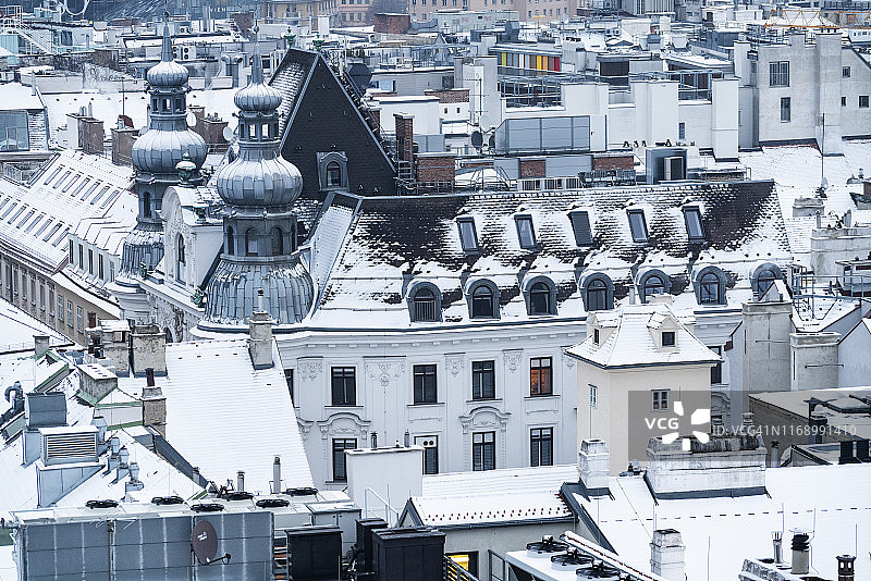 维也纳斯蒂芬大教堂的屋顶(Stephansdom)图片素材