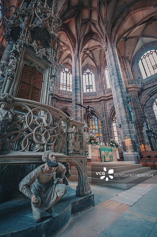 德国纽伦堡圣泽巴尔德教堂(Sebalduskirche)，欧洲图片素材