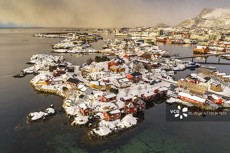 冬天的罗弗敦村，斯沃瓦尔，挪威。图片素材
