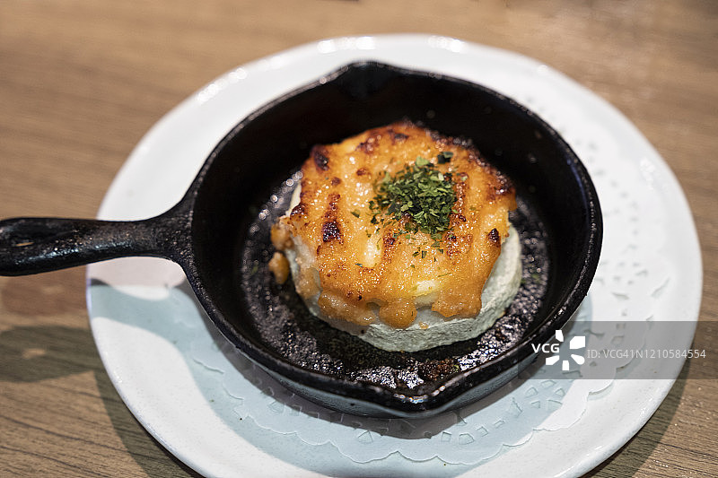 日式料理，烤鳕鱼子豆腐图片素材