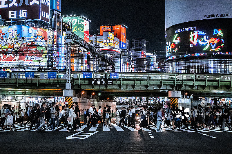 新宿是交通繁忙的高峰期图片素材