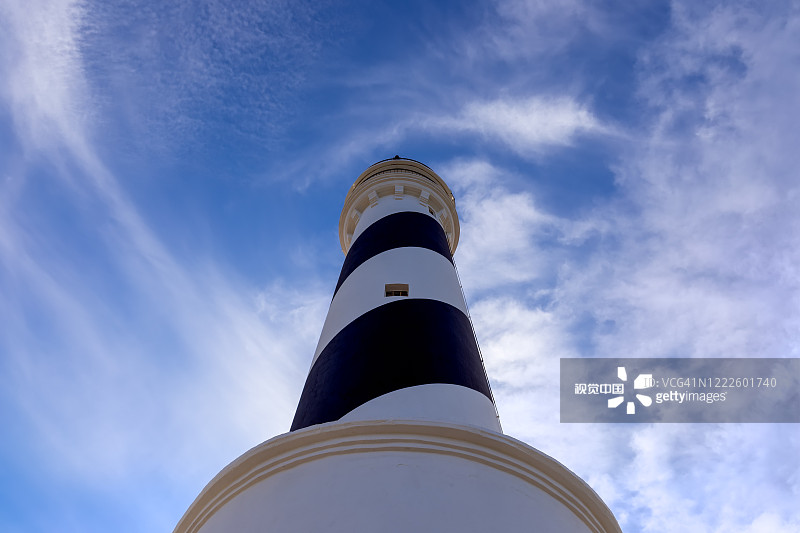 从底部到顶部的灯塔Faro de Favaritx在梅诺卡岛图片素材