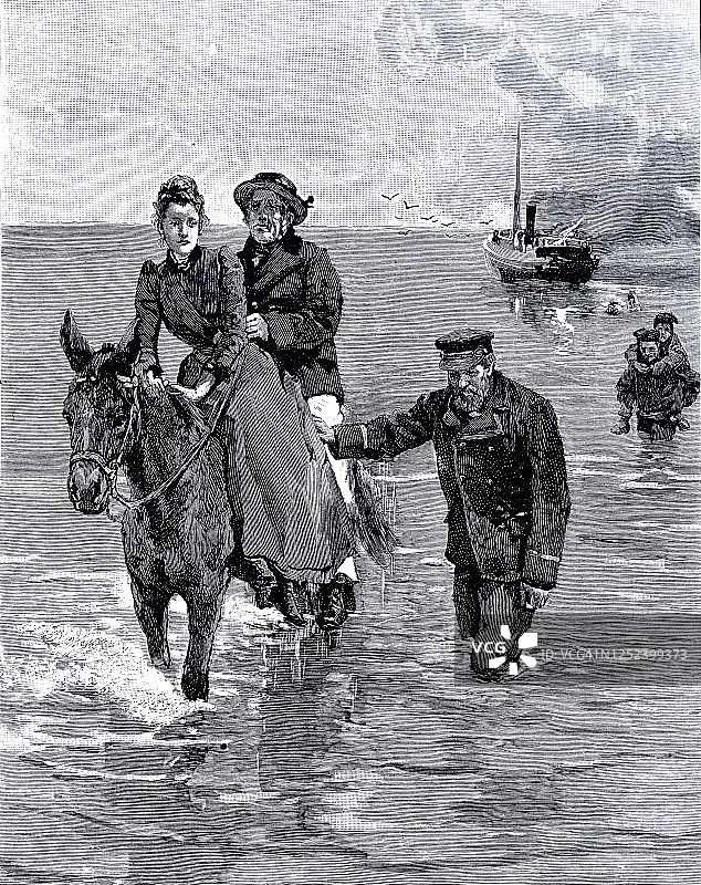 一对夫妇被一匹马从失事的船上救了出来图片素材